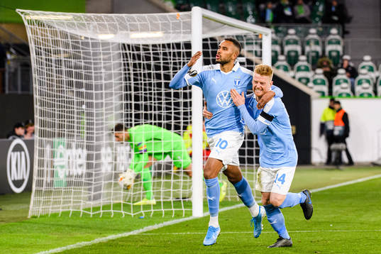 Isaac Kiese Thelin and Anders Christiansen of Malmö FF