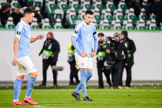 Anel Ahmedhodzic of Malmö FF looks dejected