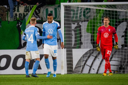 Anders Christiansen, Isaac Kiese Thelin and goalkeeper