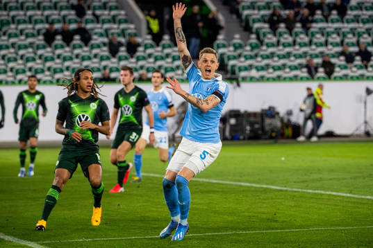 Sören Rieks of Malmö FF reacts