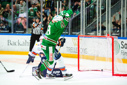 Rögles Erik Andersson jublar