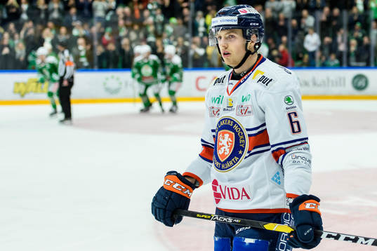 Växjös Linus Högberg  deppar