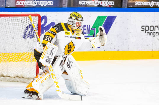 Skellefteås målvakt Gustaf Lindvall