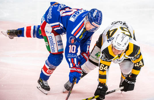 Oskarshamns Nicklas Heinerö och Skellefteås Jonathan Pudas