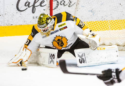 Skellefteås målvakt Gustaf Lindvall