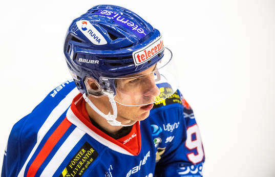 Oskarshamns Rickard Palmberg jublar
