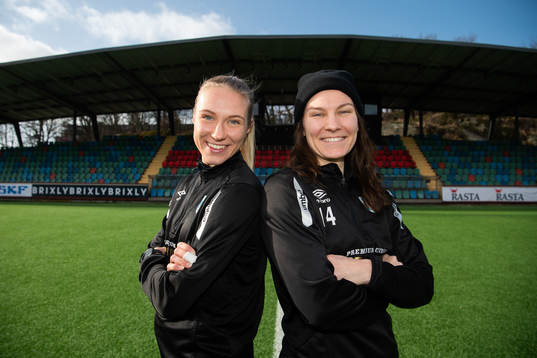 Göteborg FCs Emma Koivisto och Natalia Kuikka