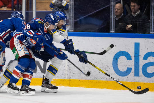 Oskarshamns Nichlas Torp och Leksands Marek Hrivik