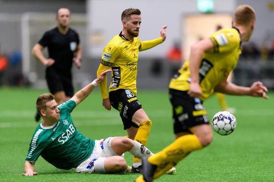 Brages Bjarni Mark Antonsson och Elfsborgs Rasmus Alm