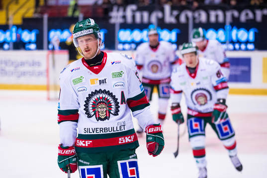 Frölundas Simon Hjalmarsson jublar