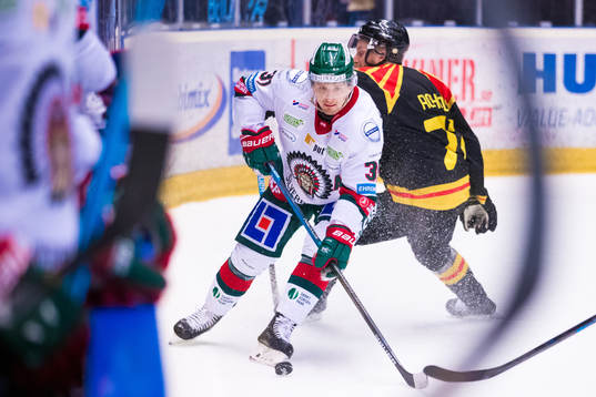 Frölundas Nicklas Lasu och Marcus Björk