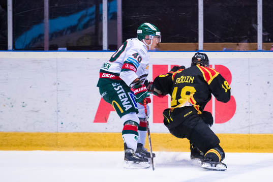 Frölundas Joel Mustonen och Brynäs Anton Rödin