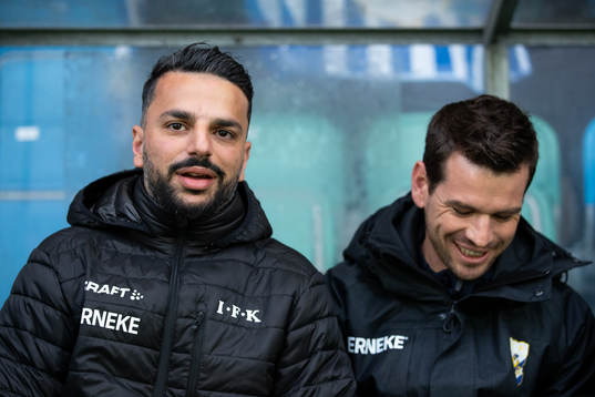IFK Göteborgs tränare Poya Asbaghi och assisterande