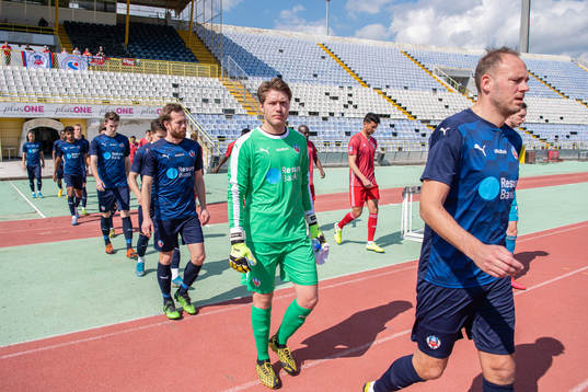 Helsingborgs Andreas Granqvist, målvakt Kalle Joelsson och