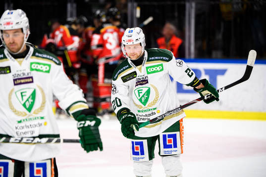 Färjestads Aleksi Mustonen deppar