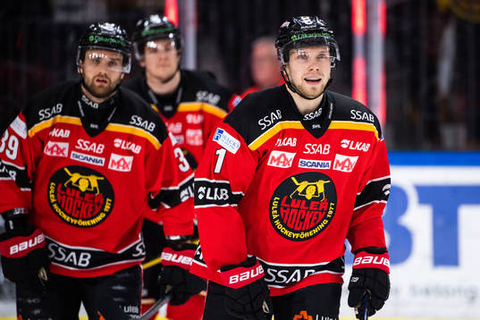 Luleås Petter Emanuelsson jublar