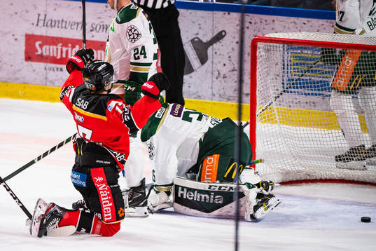 Luleås Isac Brännström jublar