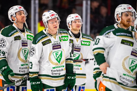 Färjestads Daniel Viksten deppar