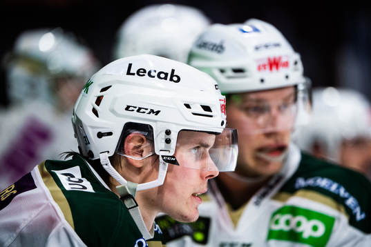 Färjestads Carl Jakobsson deppar