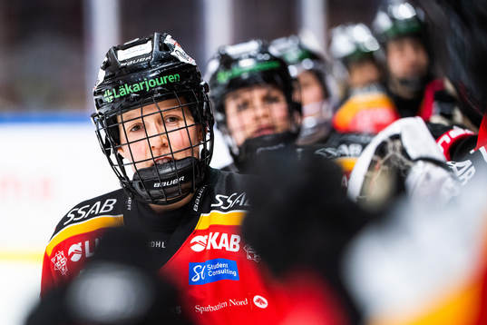 Luleås Michelle Karvinen jublar