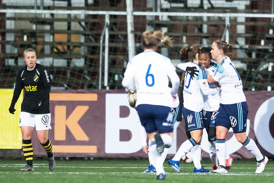 Djurgårdens Linda Maserame Motlhalo jublar