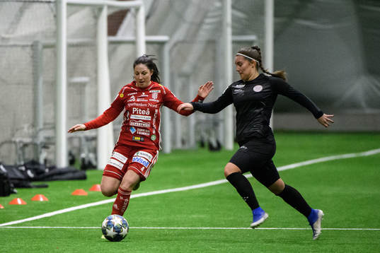 Piteås Josefin Johansson och Uppsalas Anna Rakel
