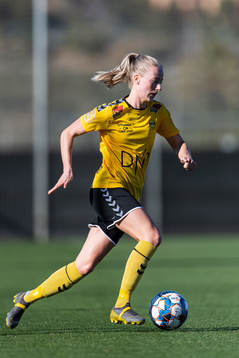 Anja Sønstevold of LSK Kvinner