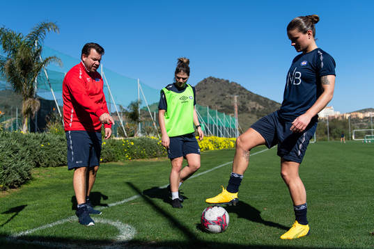 Jack Majgaard Jensen, head coach, Dejana Stefanovic and