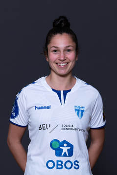 Sara Idris of Kolbotn poses for a portrait