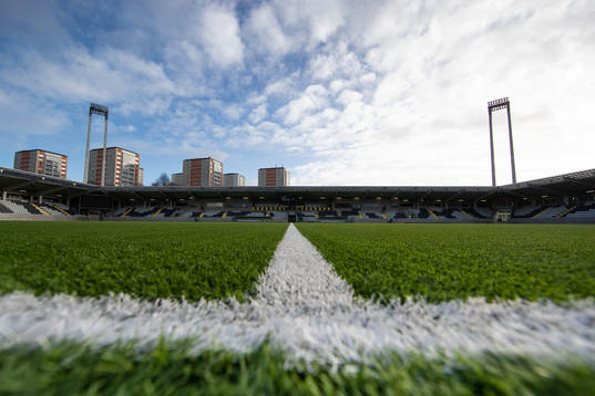 Bravida Arena interiört innan fotbollsmatchen i Svenska