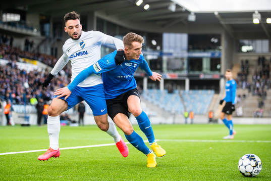 IFK Norrköpings Sead Haksabanovic och Halmstads Andreas
