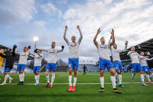 IFK Norrköpings spelare jublar