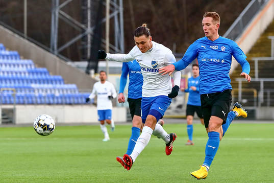 IFK Norrköpings Jonathan Levi och Halmstad-spelare