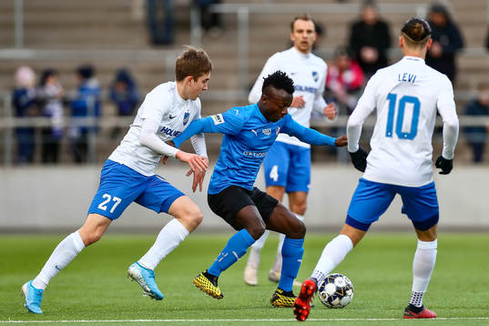 IFK Norrköpings Ísak Bergmann Jóhannesson och Halmstads