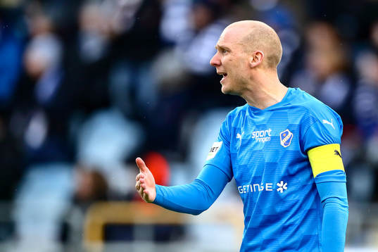 Halmstads Andreas Johansson reagerar