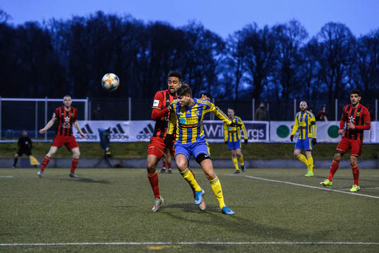 Östersunds Noah Sonko Sundberg och Eskilsminnes Noah