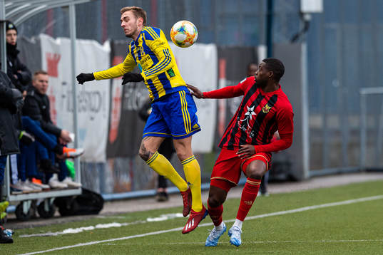 Eskilsminnes Casper Seger och Östersunds Isak Ssewankambo