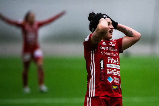 Piteås Fernanda Da Silva deppar