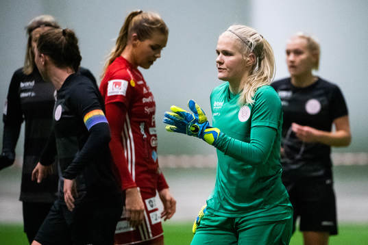 Uppsalas målvakt Emma Holmgren