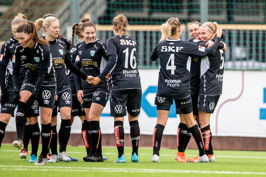 Göteborgs Emma Koivisto jublar