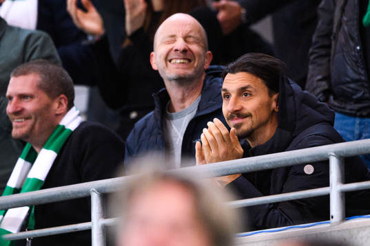 Zlatan Ibrahimovic jublar