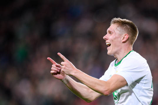Hammarbys Aron Johannsson jublar