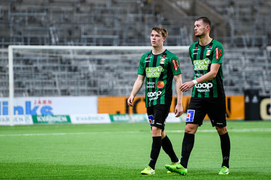 Varbergs Astrit Seljmani och Anton Liljenbäck deppar