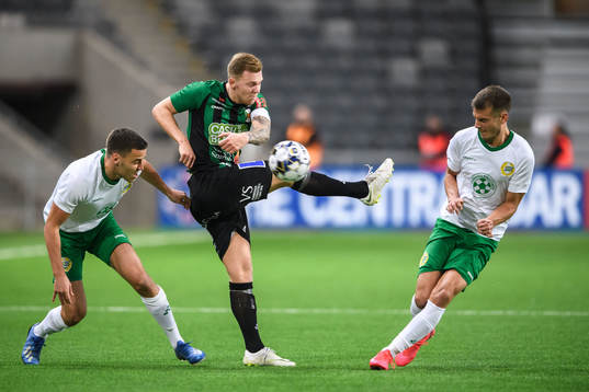 Varbergs Jesper Modig mot Hammarbys Jeppe Andersen och