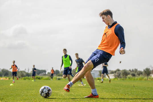 Adam Eriksson