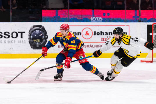 Djurgårdens Michael Haga och Brynäs Johan Alcén