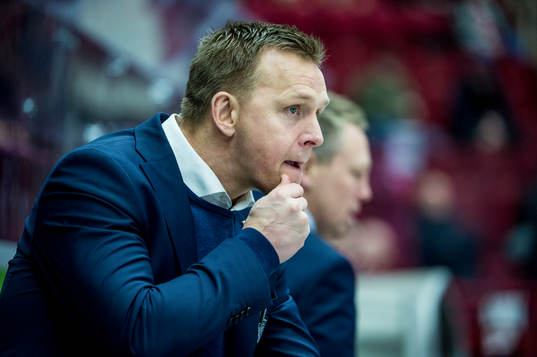 Linköpings tränare Bert Robertsson deppar