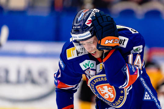 Växjös Emil Pettersson har ont