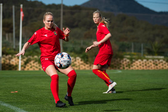 Julia  Charlotte Arnesen of Røa