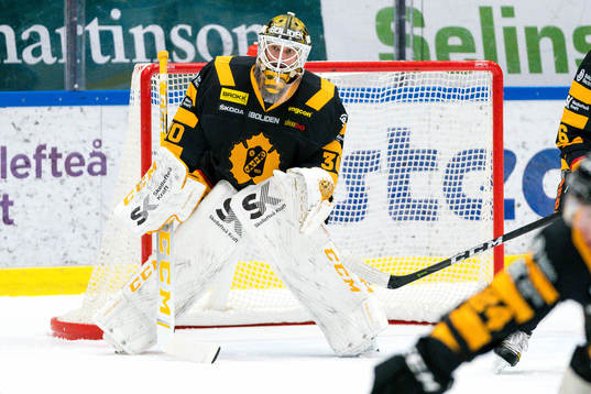 Skellefteås målvakt Gustaf Lindvall